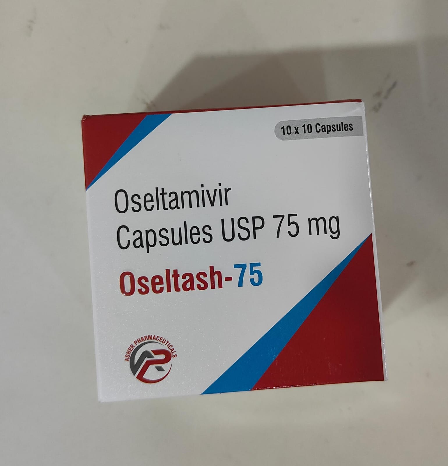 타미플루 75mg  Ostalmiv -75  100캡슐  [인플루엔자 치료 뿐만이 아니라 예방에도 효과]